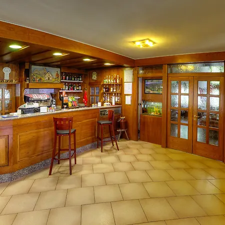 Gh Hotel Fratazza Hotel 3*